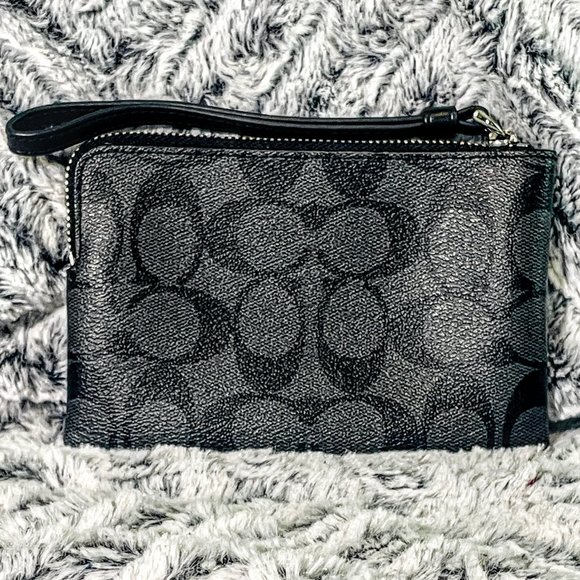 NWOT - COACH SILVER/BLACK SMOKE CORNER ZIP WRISTLET (F58035) - Picture 2 of 3